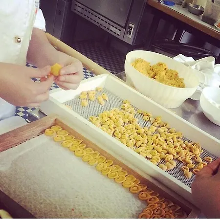 Ristorante Tassi מלון